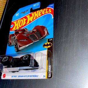 Batman: Arkham Asylum Batmobile